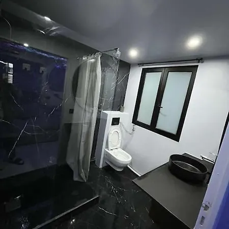 L'oasis Etoilee 4* Chelles (Seine-et-Marne)